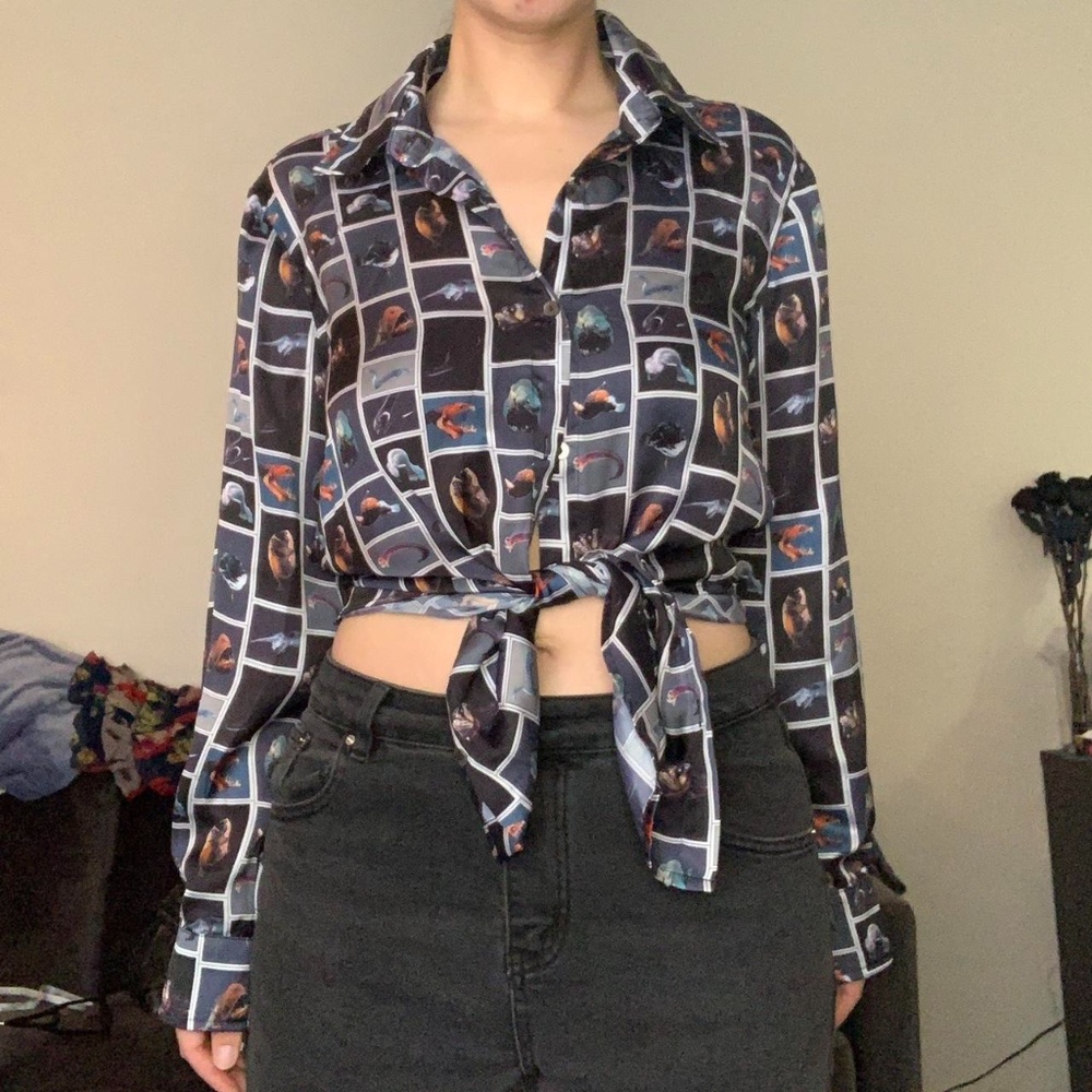 fashion brand company - cute fish silky shirt - xs/s